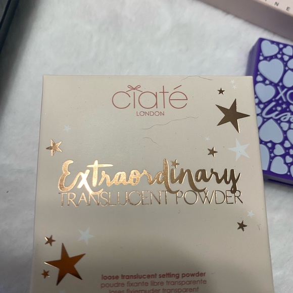 Make up bundle - Picture 3 of 11